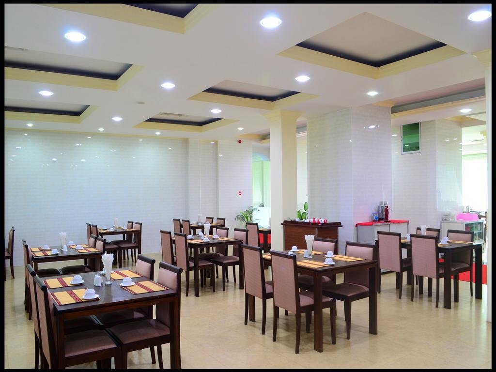 Myat Nan Yone Hotel Naypyidaw Dış mekan fotoğraf