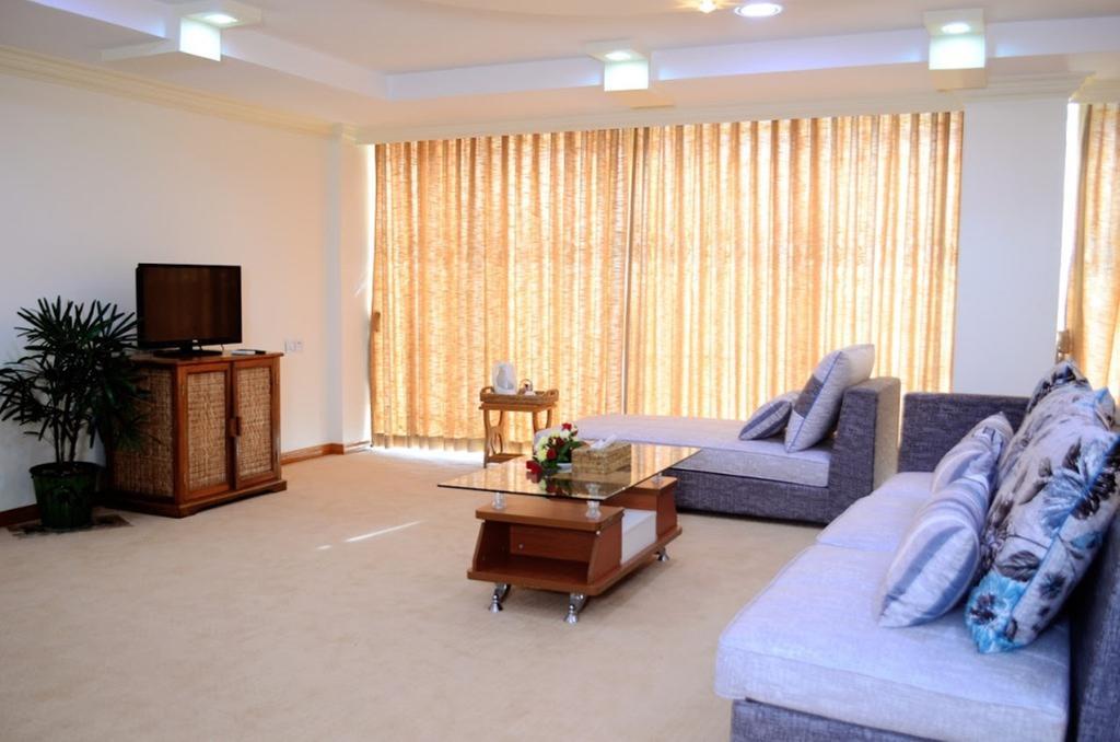 Myat Nan Yone Hotel Naypyidaw Oda fotoğraf