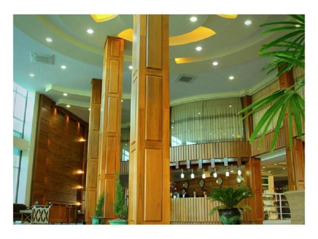 Myat Nan Yone Hotel Naypyidaw Dış mekan fotoğraf